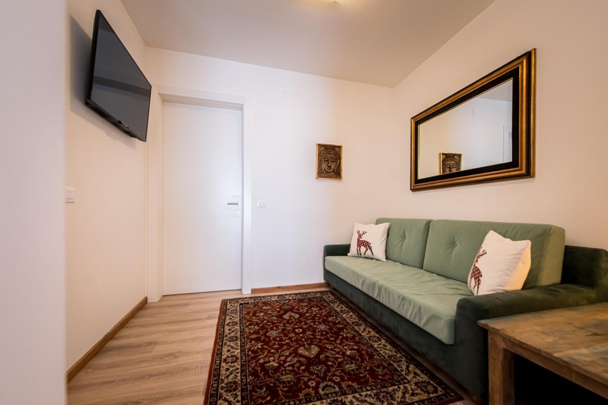 Am Schloss Guest House Brunico Exterior foto